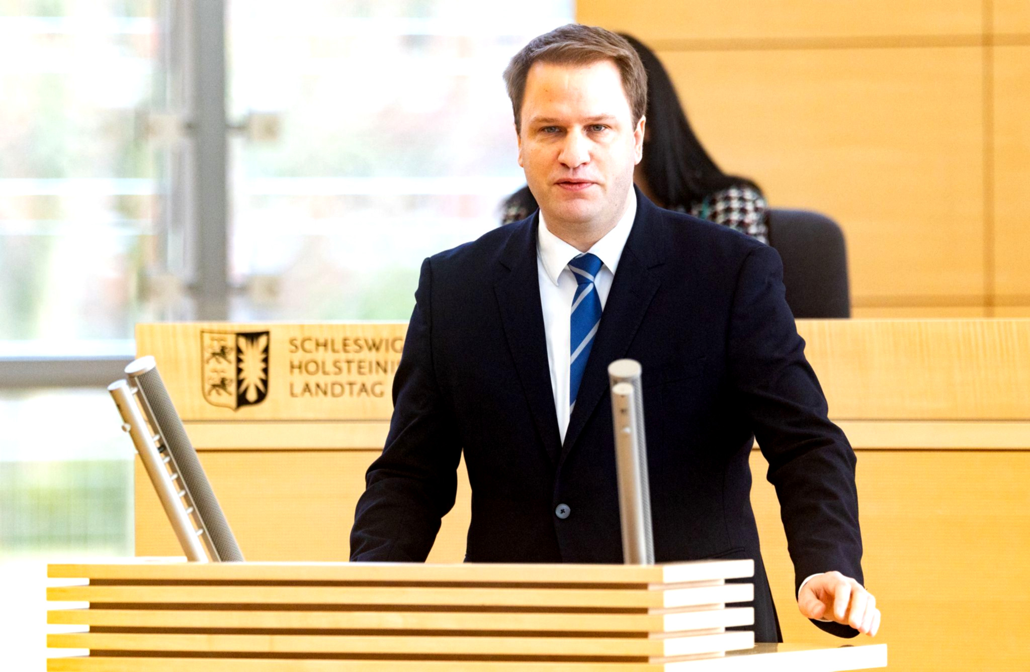 FDP-Chef betont Schulden für Innovation.